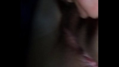 Bi ħabiba fil-karozza